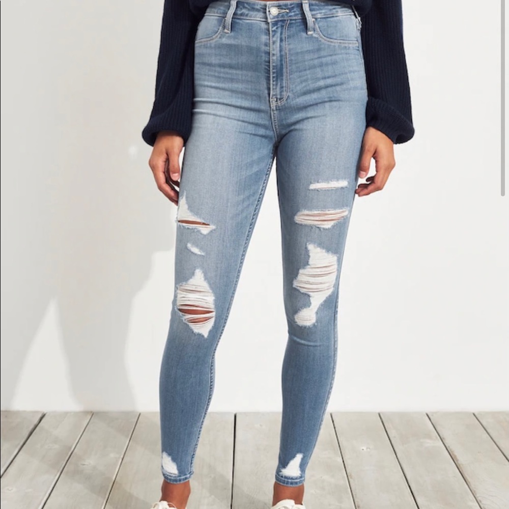 Hollister ultra high rise ripped jean legging